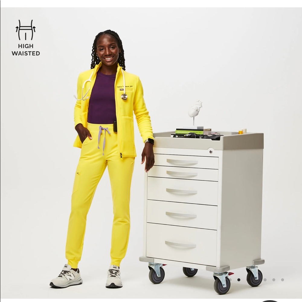 FIGS High Waisted Zamora™ Jogger Scrub Pants SZ M tall Lifesaver yellow